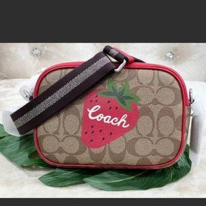 Coach CH351 Wild Strawberry
